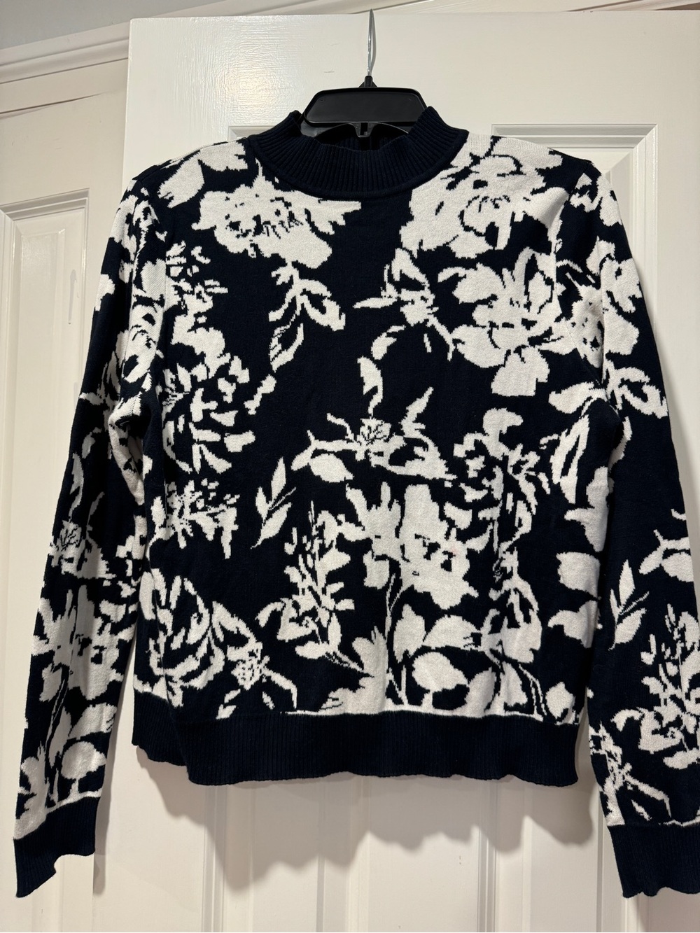 Amourvert Black & White Floral Cotton Sweater - Women's
